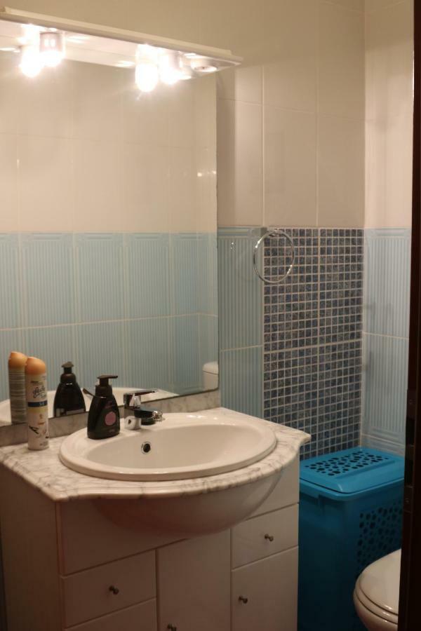 Apartamento Rosa Conchacha Apartment Nazare Bagian luar foto